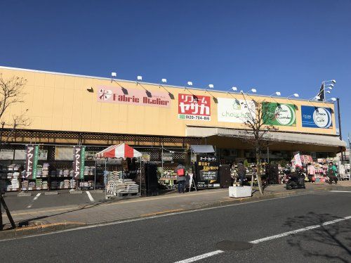 ヤサカ河辺店の画像