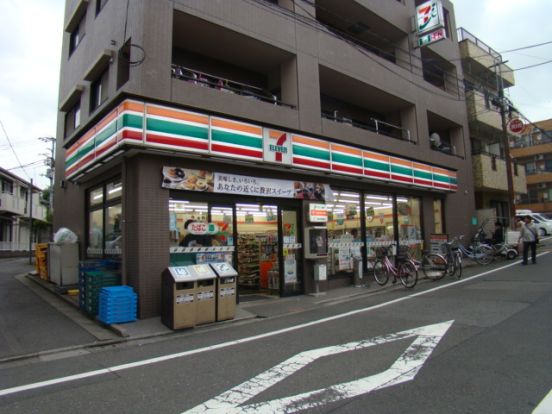 セブン‐イレブン 池袋本町店の画像