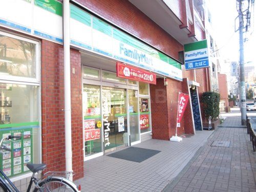 ファミリーマート小石川ゆたて坂店の画像