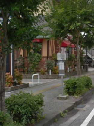 杉井流東バス停の画像