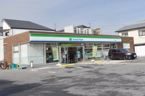 ファミリーマート 伊丹瑞原店の画像