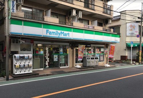 ファミリーマート熊代栄町店の画像