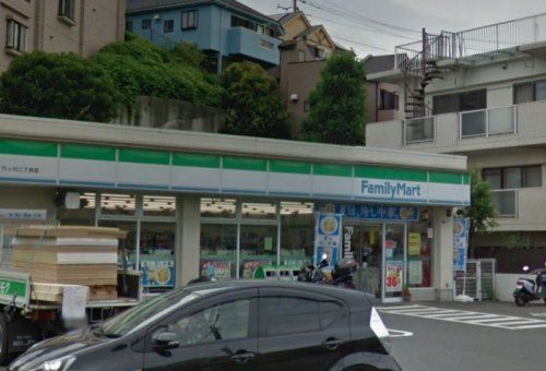 ファミリーマート六ッ川2丁目店の画像