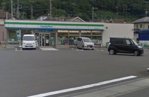 ファミリーマート津久井太井店の画像