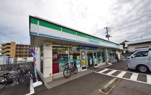 ファミリーマート富士見針ヶ谷二丁目店の画像