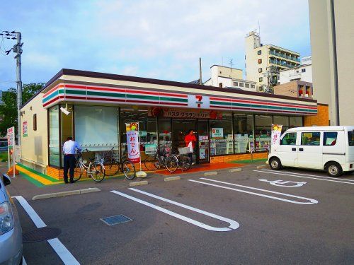 セブン-イレブン東大阪小阪２丁目店の画像