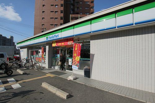 ファミリーマート本庄西一丁目店の画像