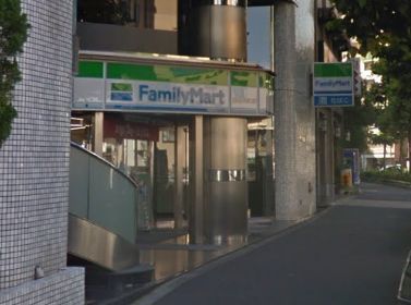 ファミリーマート四谷舟町店の画像