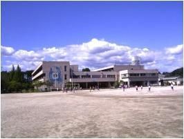 東松山市立青鳥小学校の画像
