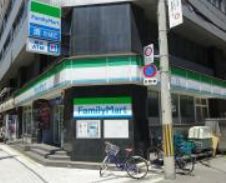 ファミリーマート 西本町二丁目店の画像