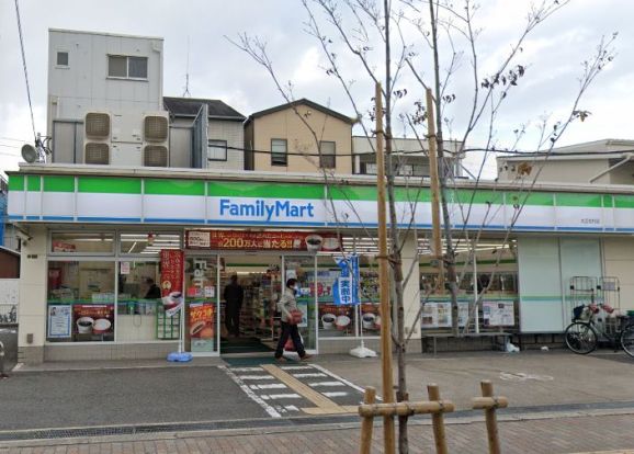 ファミリーマート 大正北村店の画像