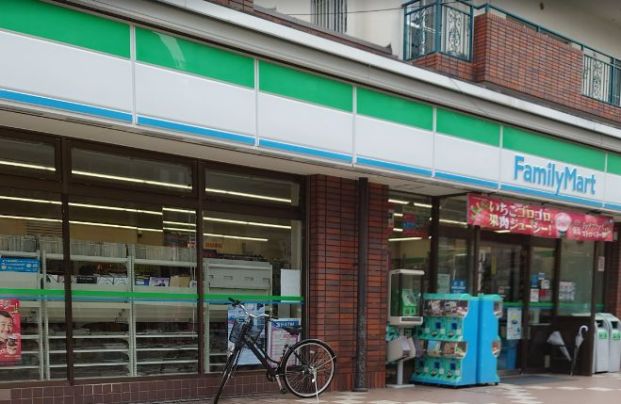 ファミリーマート 長柄店の画像