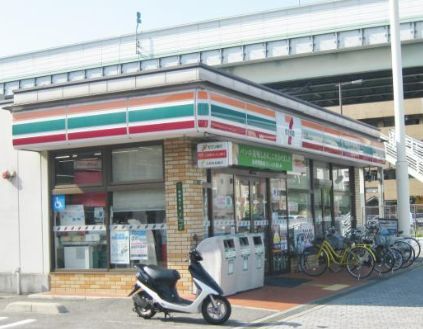 セブンイレブン 大阪泉尾4丁目店の画像