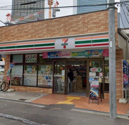 セブンイレブン 梅田スカイビル東店の画像