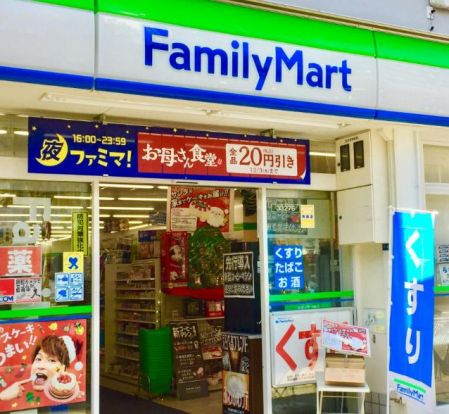 ファミリーマート 谷町七丁目店の画像