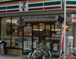 セブンイレブン 大阪日本橋1丁目店の画像