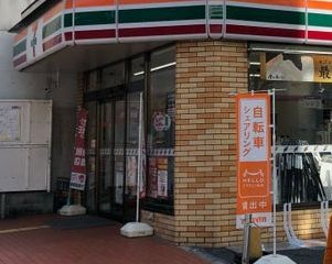 セブンイレブン 大阪南船場4丁目店の画像