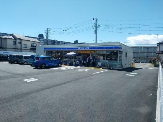 ローソン 坂戸石井店の画像