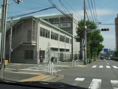 神戸市立　鷹匠中学校の画像