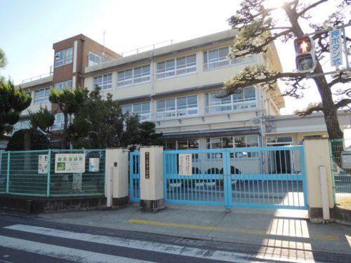 堺市立南八下小学校の画像