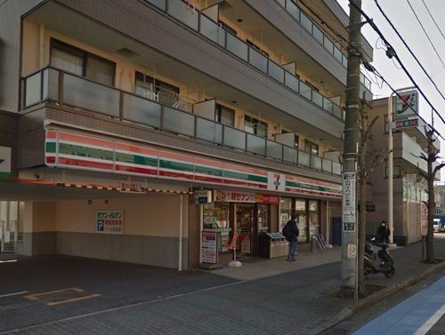 セブン-イレブン大和桜ヶ丘西口店の画像