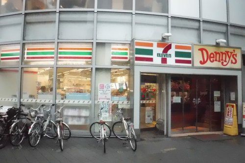 セブン-イレブン 新宿落合駅前店の画像