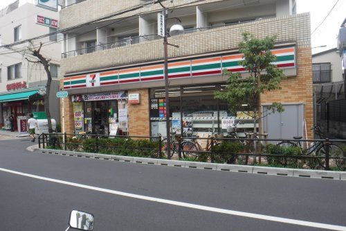 セブン‐イレブン 中野上高田店の画像