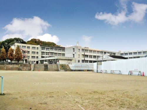 堺市立三原台小学校の画像