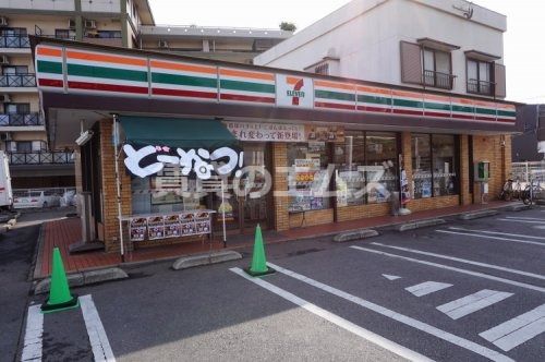 セブン‐イレブン 博多諸岡店の画像