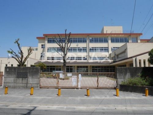 福岡市立塩原小学校の画像