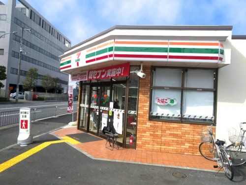 セブンイレブン 伏見勧進橋店の画像