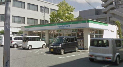 ファミリーマート喜連西六丁目店の画像