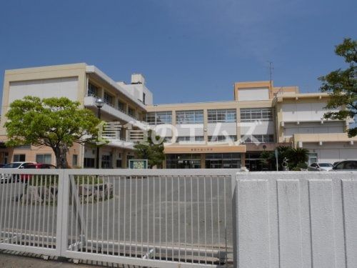 大野城市立御笠の森小学校の画像