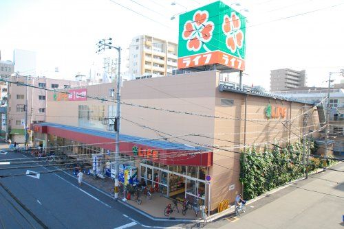 Life ライフ大国町店の画像