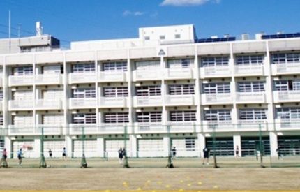 塚口中学校の画像
