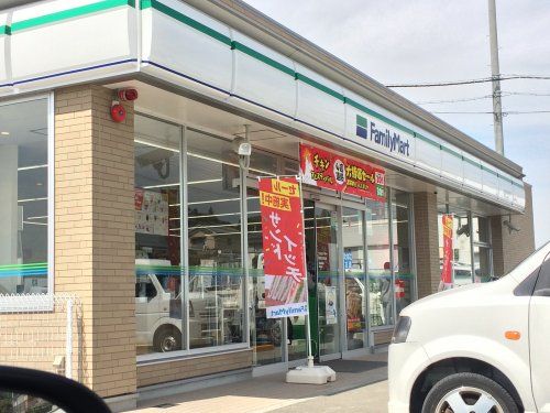 ファミリーマート奈良古市町店の画像
