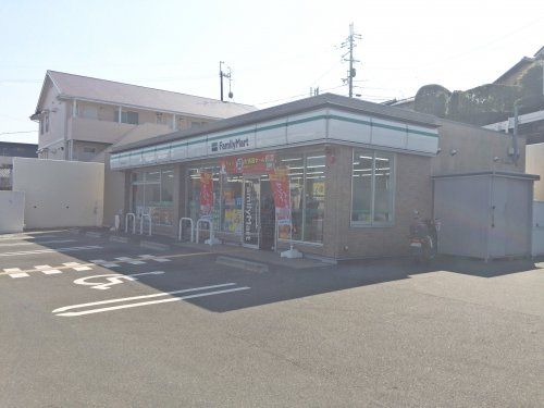 ファミリーマート奈良中山町店の画像