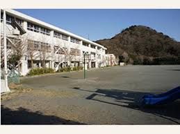 葉山町立長柄小学校の画像