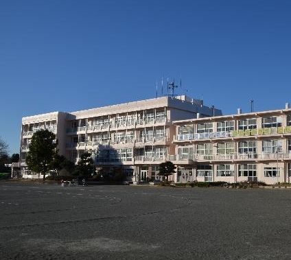 桶川市立加納小学校の画像