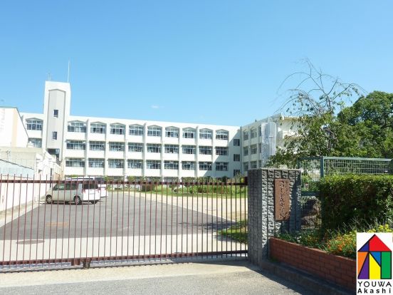 神戸市立 つつじが丘小学校の画像