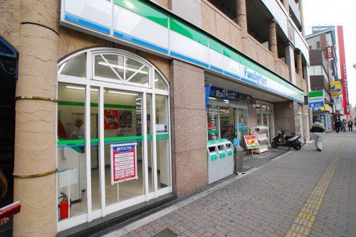 ファミリーマート難波中南店の画像