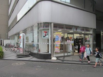 セブン-イレブン品川西五反田３丁目店の画像