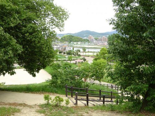 峰塚公園の画像