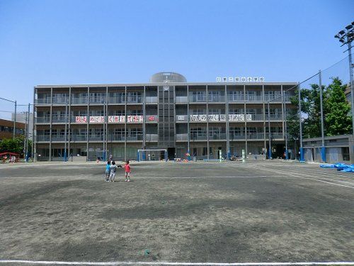 品川区立第二延山小学校の画像