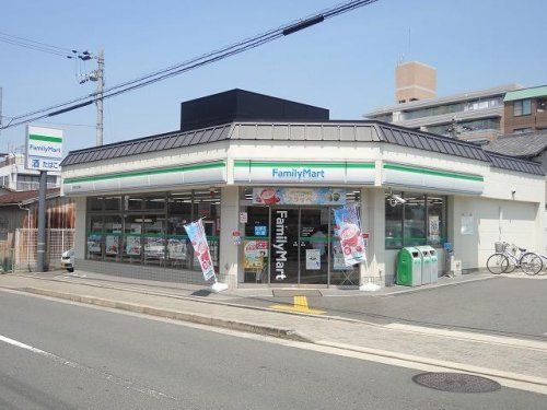 ファミリーマート佐井太子道店の画像