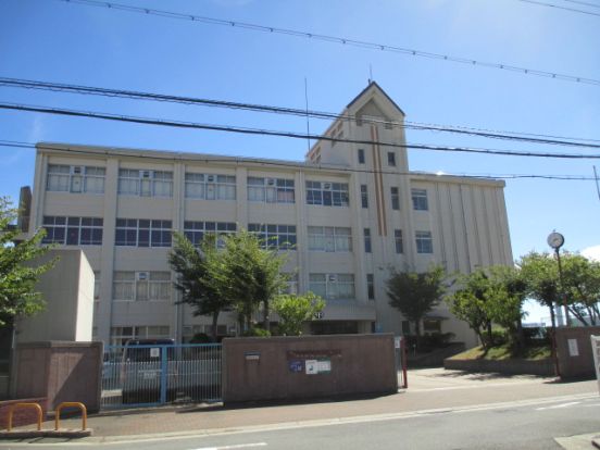 神戸市立吉田中学校の画像