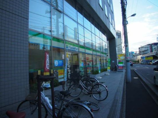ファミリーマート千葉新田町店の画像