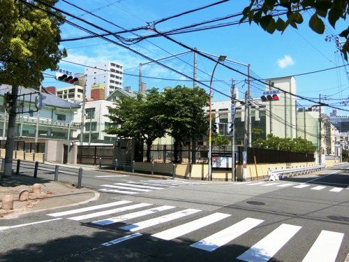 大阪市立生魂小学校の画像