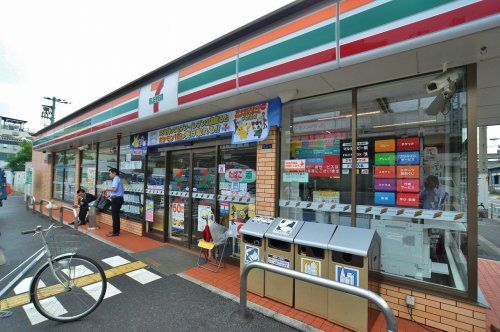 セブン-イレブン大阪南津守６丁目店の画像