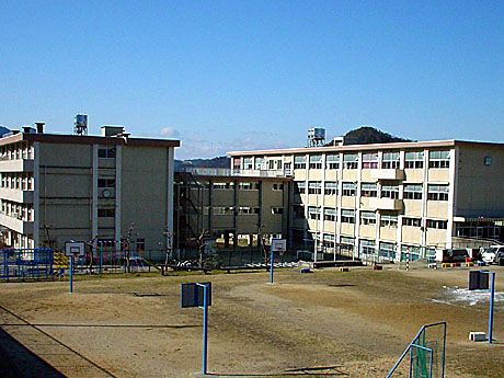 笠松町立笠松中学校の画像